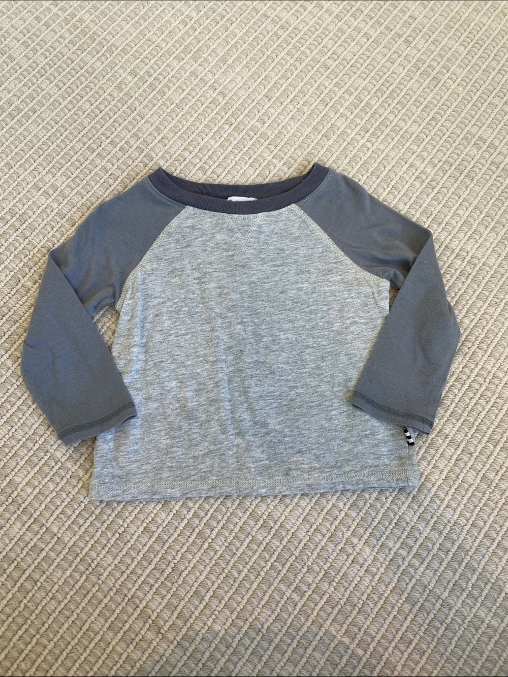 Splendid Boys Gray Raglan Long Sleeve Tee